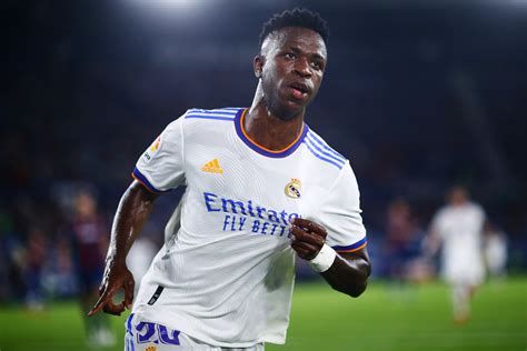 Real Madrid'in Vinicius Jr. İçin Yaptığı Yeni Teklif